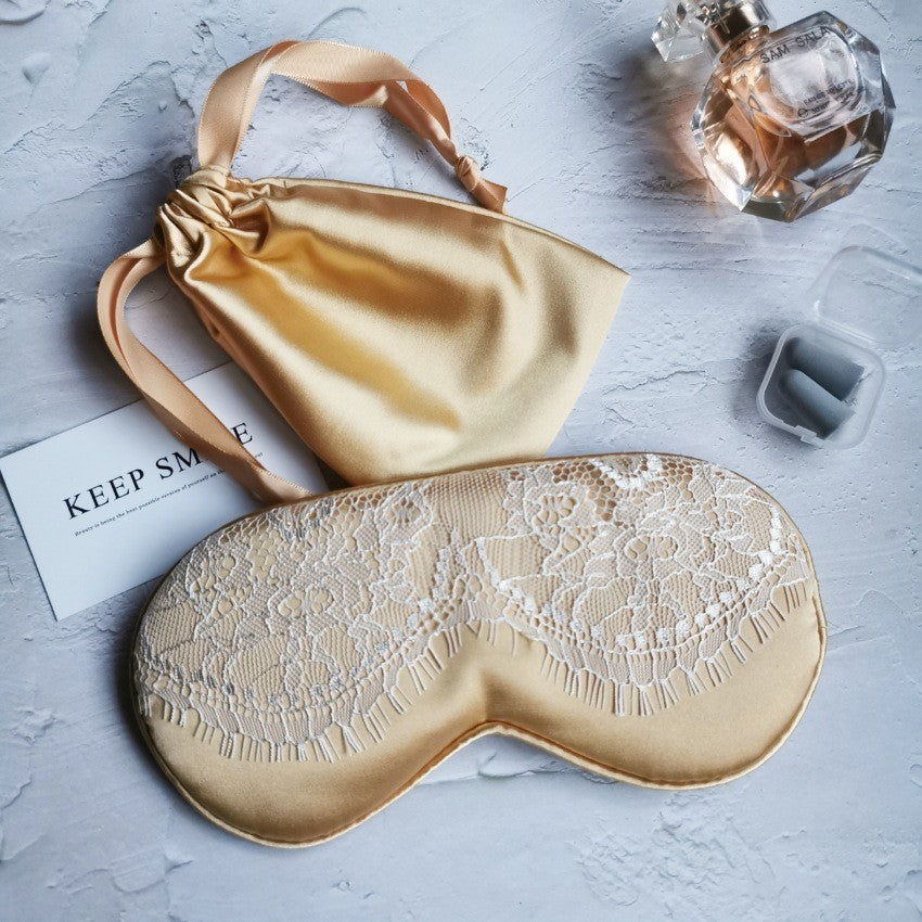 Masque de sommeil en dentelle et soie – vue 5