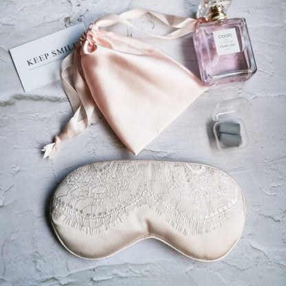 Masque de sommeil en dentelle et soie – vue 9